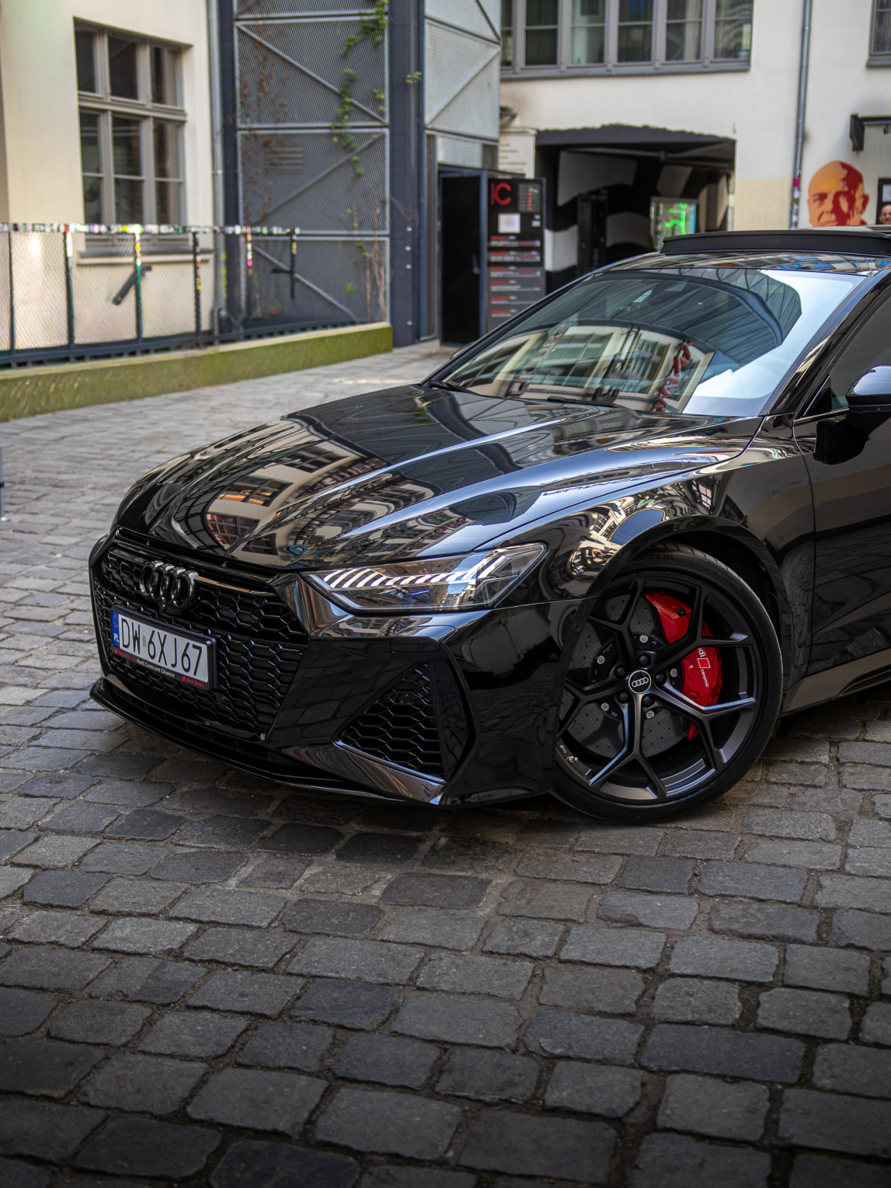 Detal czarnego Audi